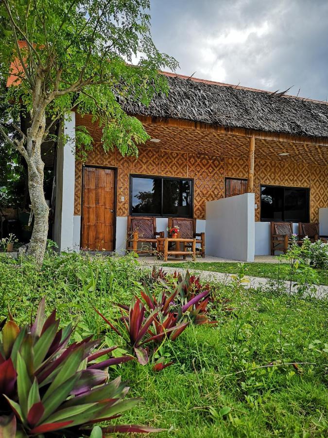 Native House Resort By Cocotel Moalboal Zewnętrze zdjęcie